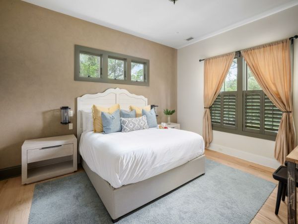 Folly Beach Home 1015465