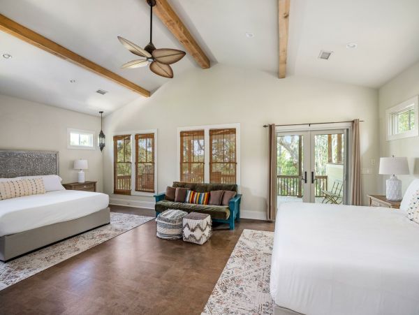 Folly Beach Home 1015465