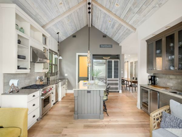 Folly Beach Home 1015465
