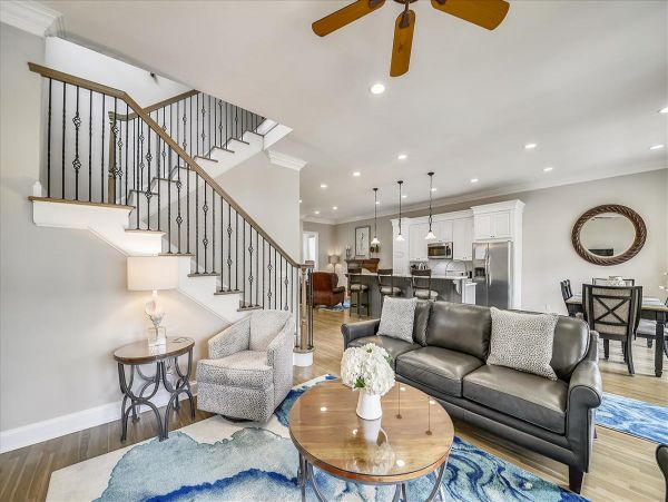 Hilton Head Vacation Pool Home Sleeps 8  Guests