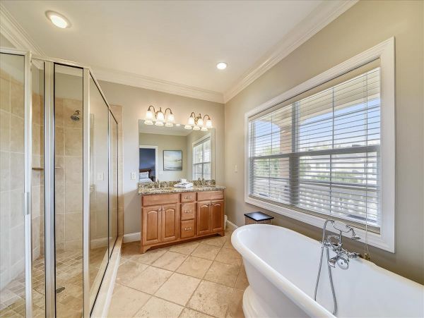 Hilton Head Vacation Pool Home Sleeps 8  Guests