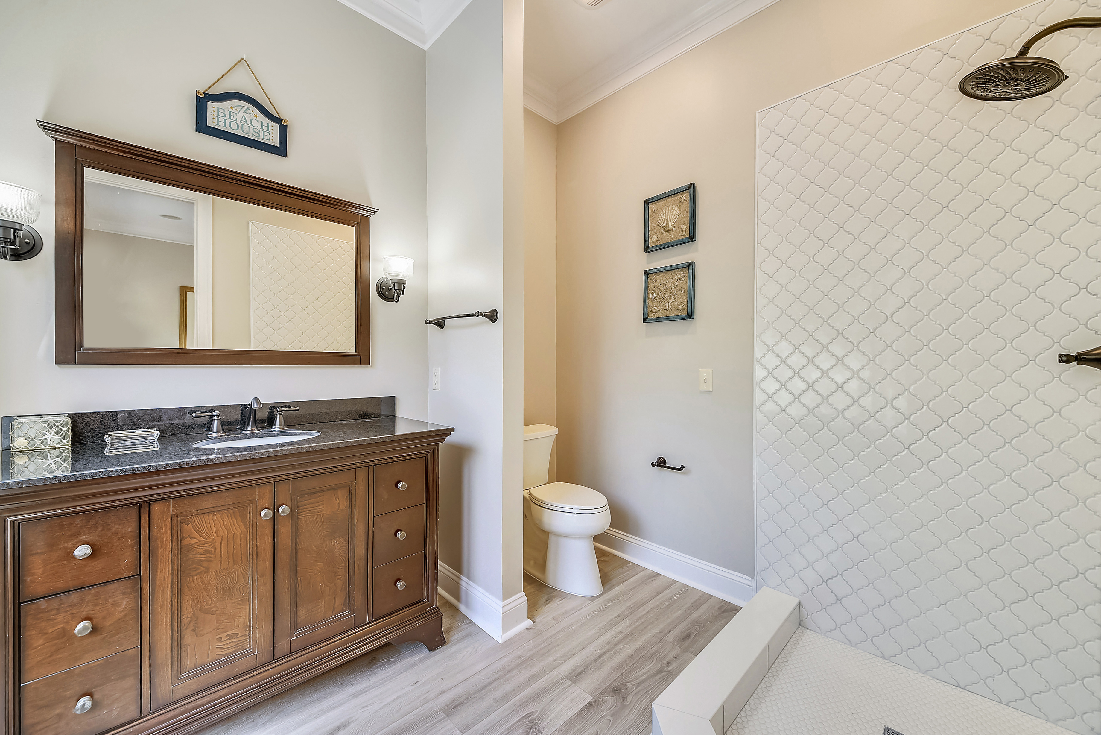 Hilton Head Vacation Pool Home Short Walk to Beach 4 Bedroom