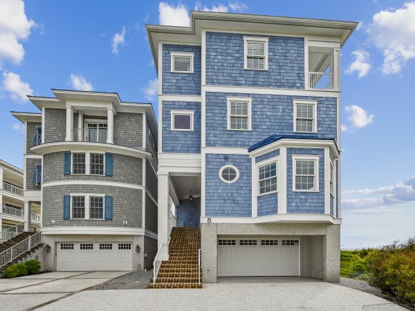 Oceanfront 6 Bedroom Luxury Vacation Home