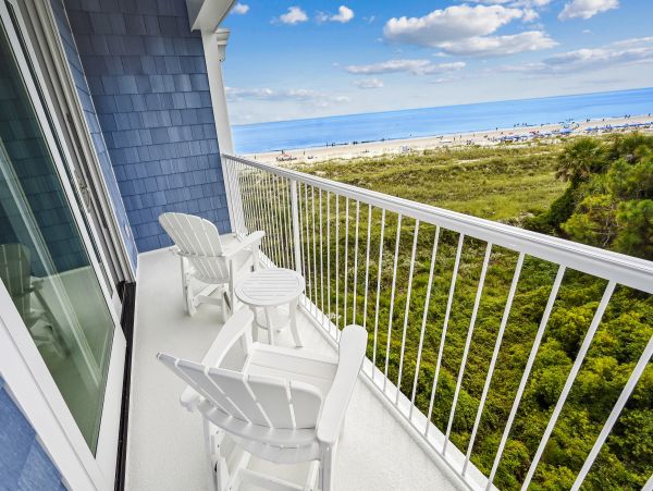Oceanfront 6 Bedroom Luxury Vacation Home