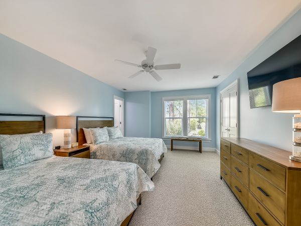 Gorgeous 6 Bedroom Home in Hilton Head Sleeps 19