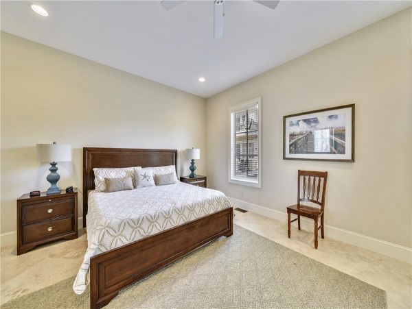 Six Bedroom Gorgeous Vacation Home in Hilton Head 22 Guests