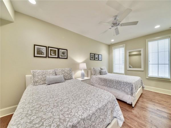 Six Bedroom Gorgeous Vacation Home in Hilton Head 22 Guests