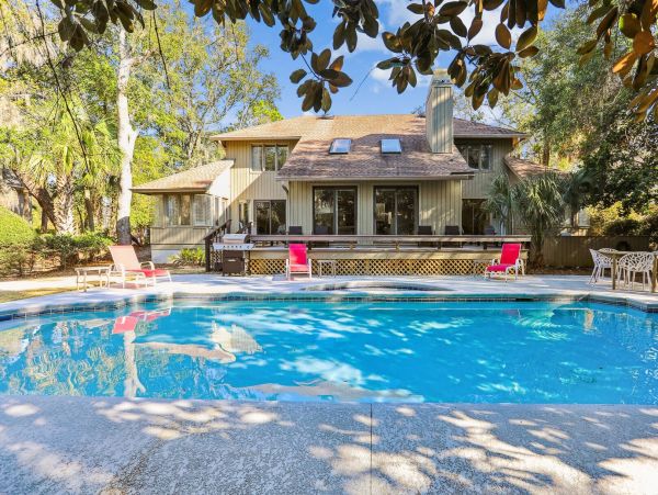 Luxury Vacation Rental on Hilton Head Island - Spacious and Convenient
