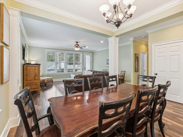 Charming Vacation Rental with a Pool & 4 Bedrooms in Hilton Head