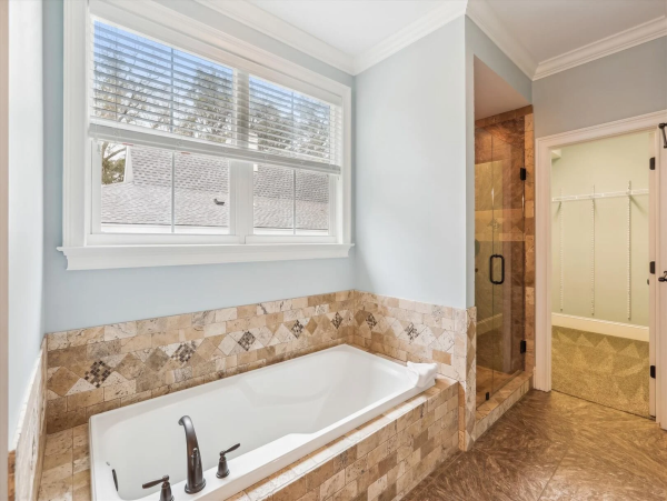 Charming Vacation Rental with a Pool & 4 Bedrooms in Hilton Head