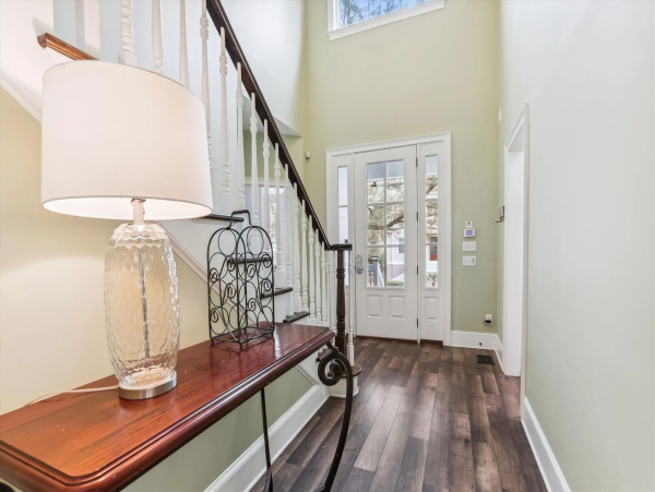 Charming Vacation Rental with a Pool & 4 Bedrooms in Hilton Head
