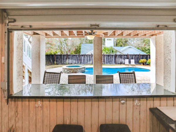 Charming Vacation Rental with a Pool & 4 Bedrooms in Hilton Head