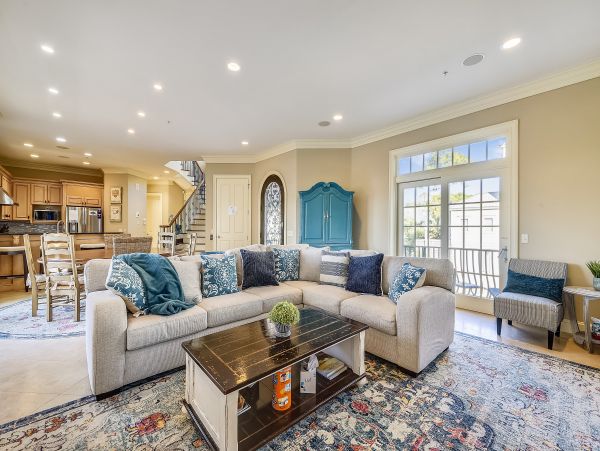 Partial Ocean View, 5 bedroom Rental