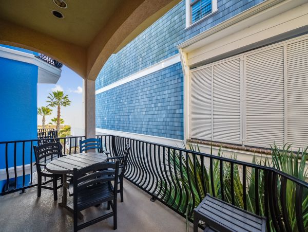 Partial Ocean View, 5 bedroom Rental