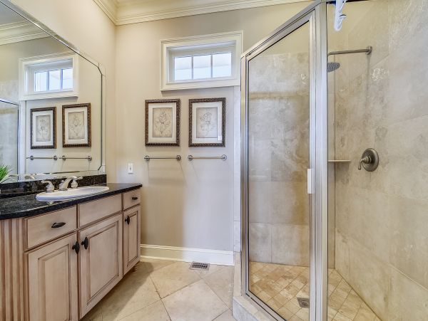 Partial Ocean View, 5 bedroom Rental