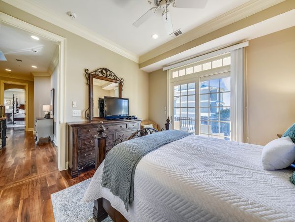Partial Ocean View, 5 bedroom Rental