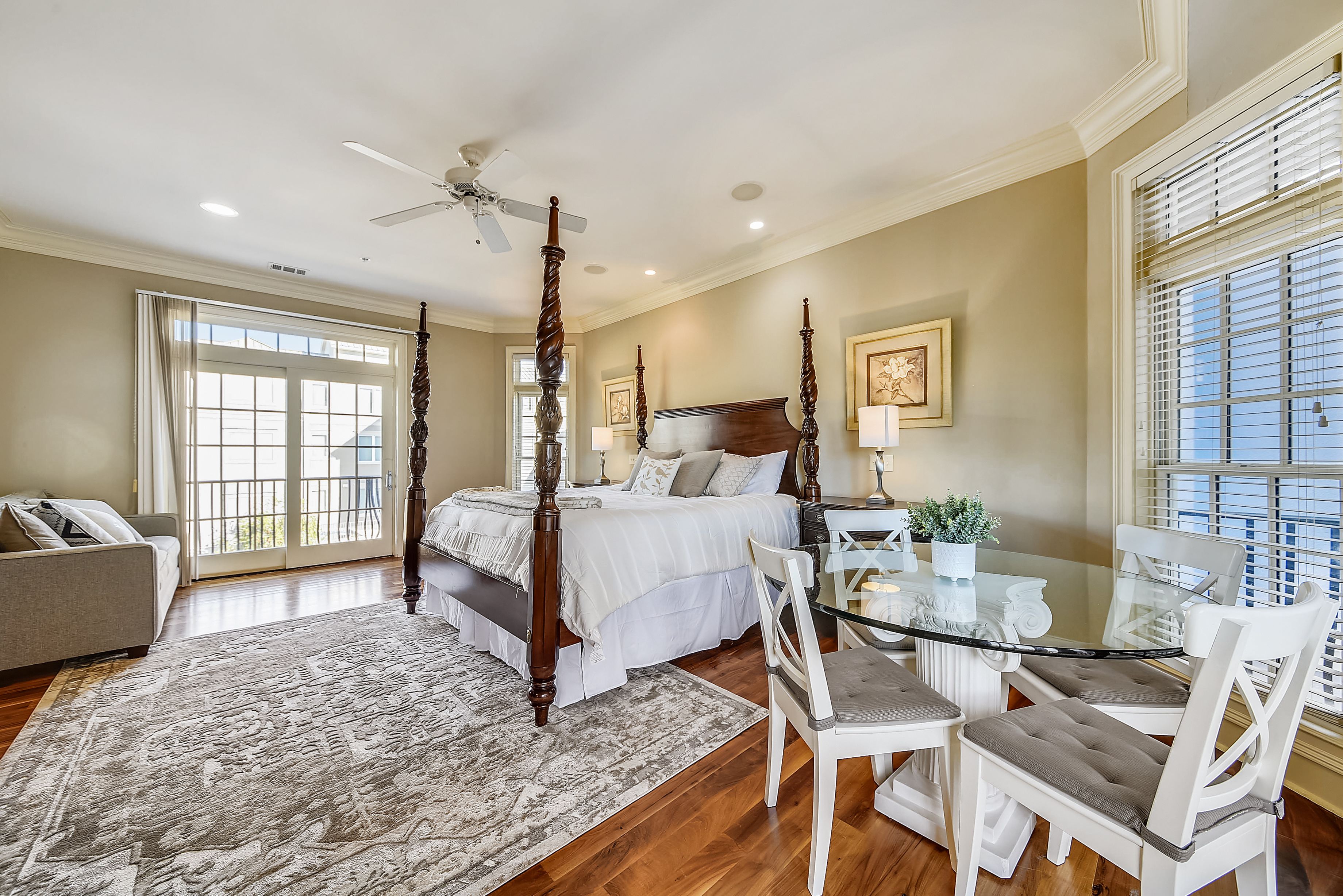 Partial Ocean View, 5 bedroom Rental
