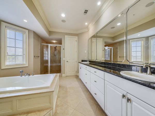 Partial Ocean View, 5 bedroom Rental