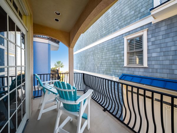 Partial Ocean View, 5 bedroom Rental