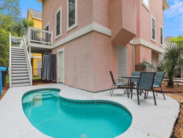 Hilton Head Vacation Home Sleeps 14 Guests