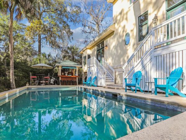 Hilton Head Charming 6 Bedroom Vacation Rental