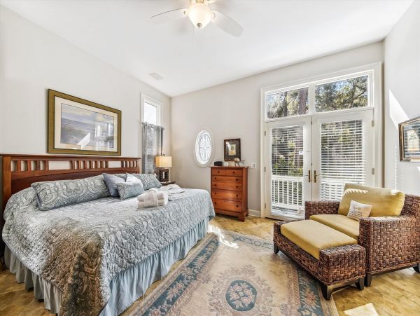 Hilton Head Charming 6 Bedroom Vacation Rental