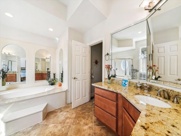 Hilton Head Charming 6 Bedroom Vacation Rental