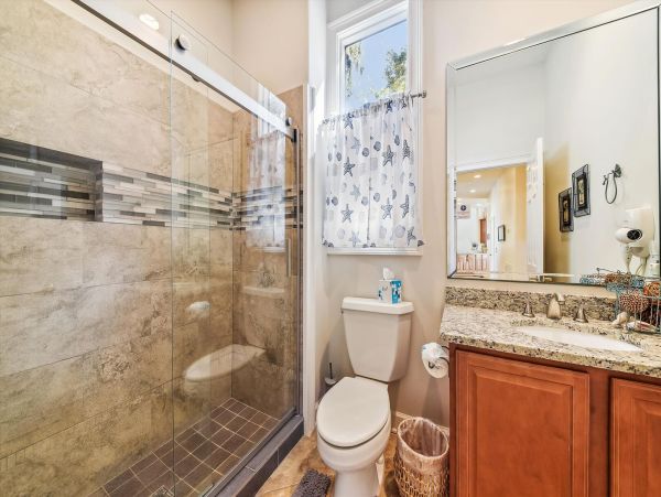 Hilton Head Charming 6 Bedroom Vacation Rental