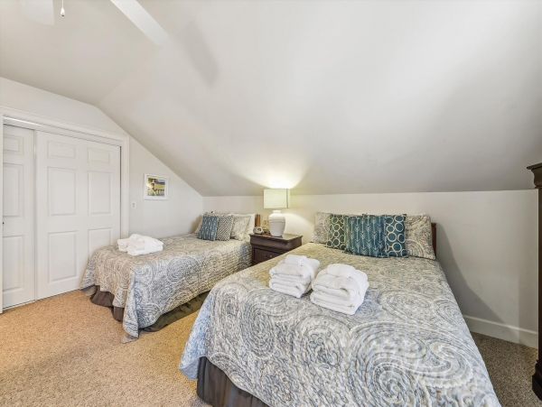 Hilton Head Charming 6 Bedroom Vacation Rental