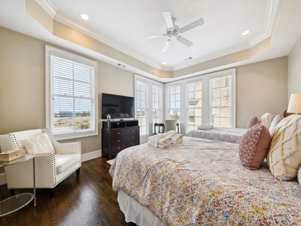 Direct Oceanfront Home with 360 degree Views of the Ocean in Hilton Head