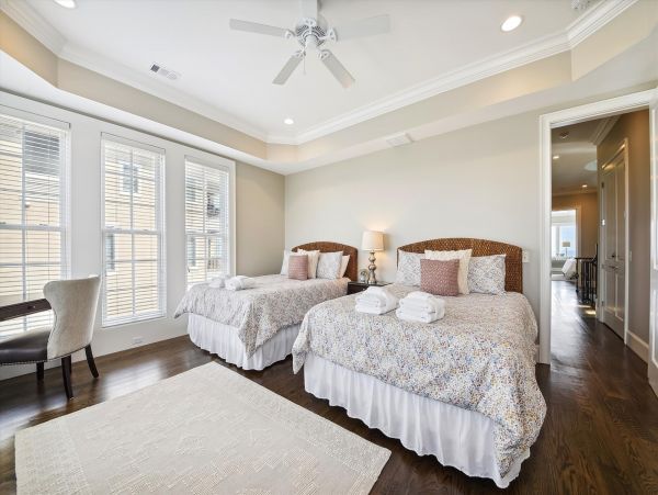 Direct Oceanfront Home with 360 degree Views of the Ocean in Hilton Head