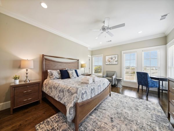 Direct Oceanfront Home with 360 degree Views of the Ocean in Hilton Head