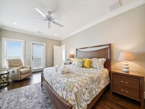 Direct Oceanfront Home with 360 degree Views of the Ocean in Hilton Head