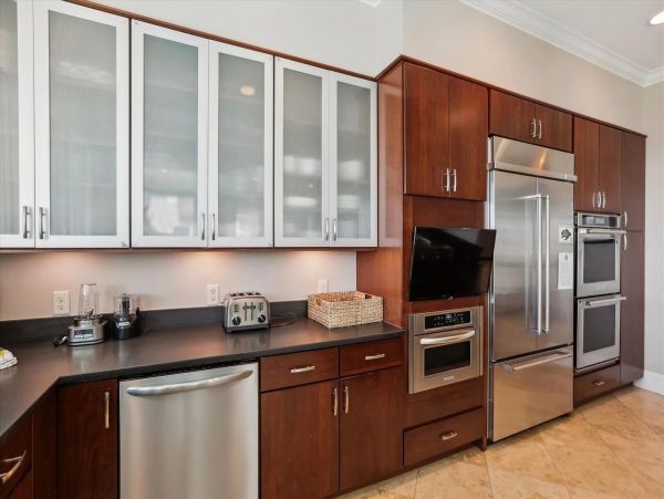 Direct Oceanfront Home with 360 degree Views of the Ocean in Hilton Head