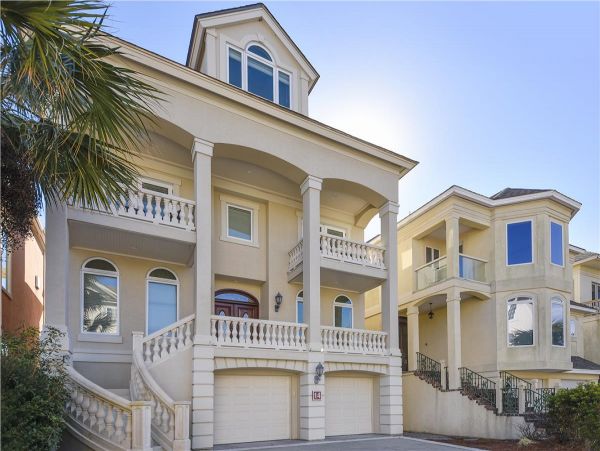 Hilton Head Island Oceanfront Vacation Rental with Pool