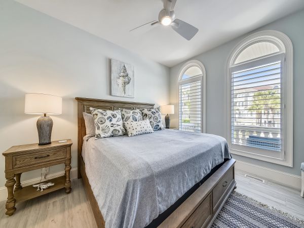 Hilton Head Island Oceanfront Vacation Rental with Pool
