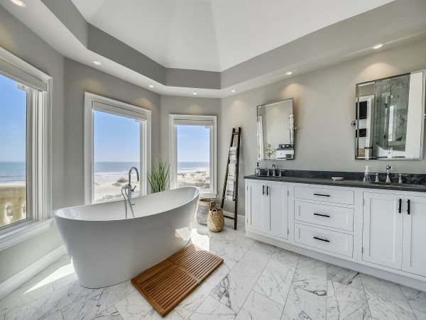 Hilton Head Island Oceanfront Vacation Rental with Pool