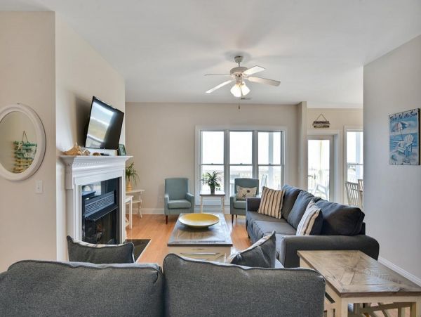 Oceanfront Nine Bedroom Getaway Vacation Rental in Carolina Beach