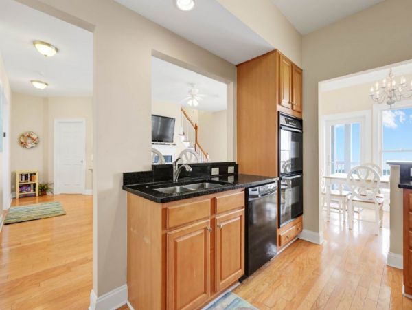 Oceanfront Nine Bedroom Getaway Vacation Rental in Carolina Beach