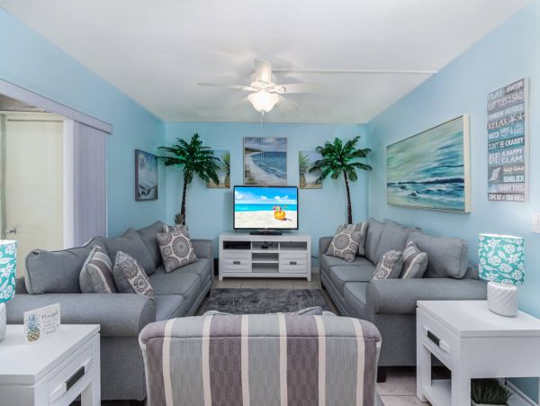6 min Walk to Beach Siesta Key Vacation Condo One Bedroom