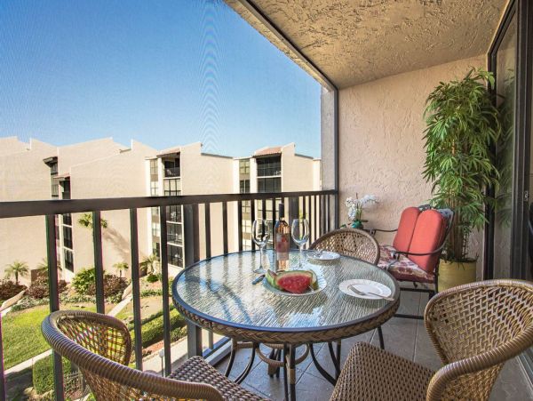Two Bedroom Condo with Partial View of the Siesta Key Beach