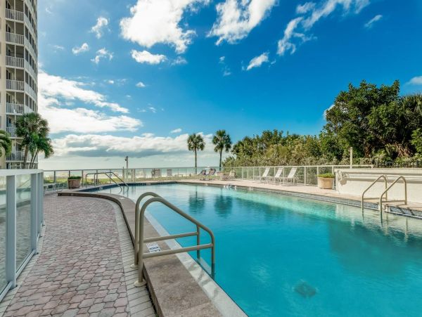 Gulf View 2Bedroom Condo