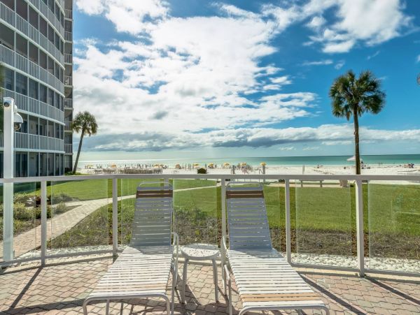 Gulf View 2Bedroom Condo