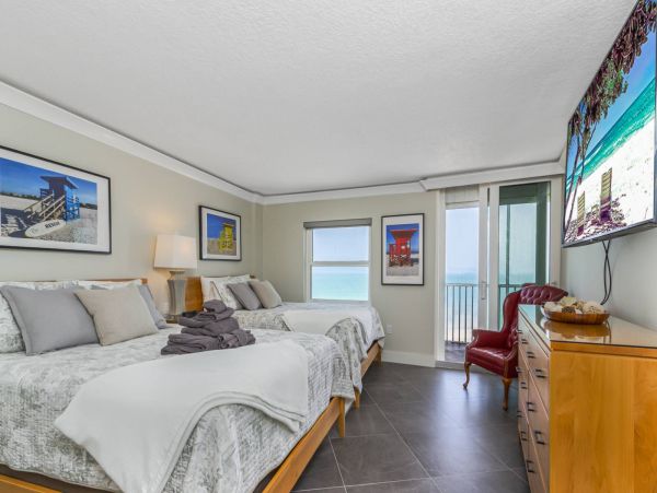 Gulf View 2Bedroom Condo