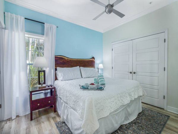Beach Club Cute Cottage