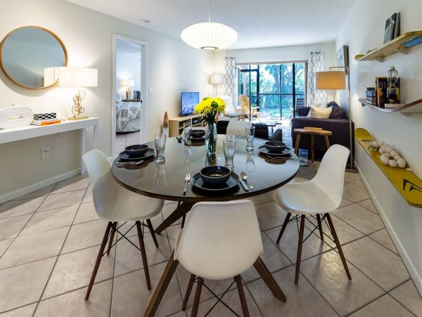 Beach Complex, 2 Bedroom Property