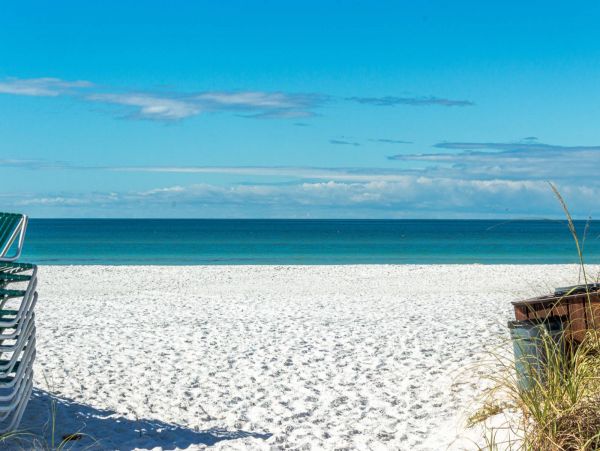 Beach Complex, 2 Bedroom Property