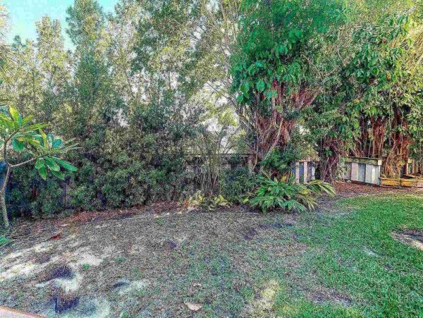 Beach Complex, 2 Bedroom Property