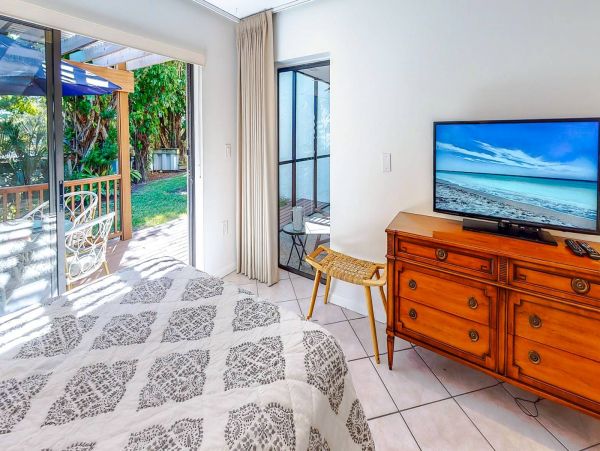 Beach Complex, 2 Bedroom Property