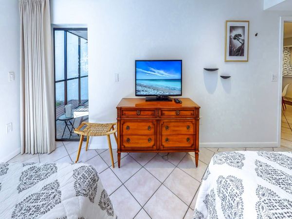 Beach Complex, 2 Bedroom Property